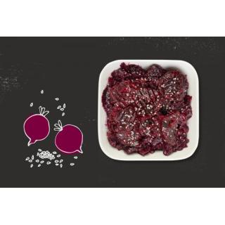 Rote Bete Salate mit geröstetem Sesam