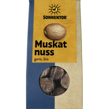 Muskatnüsse,ganz