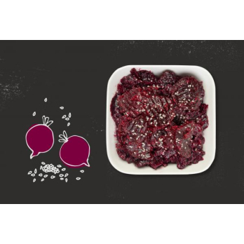 Rote Bete Salate mit geröstetem Sesam