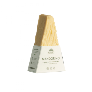 Mandorino (kräftige veggi Alternative Hartkäse)